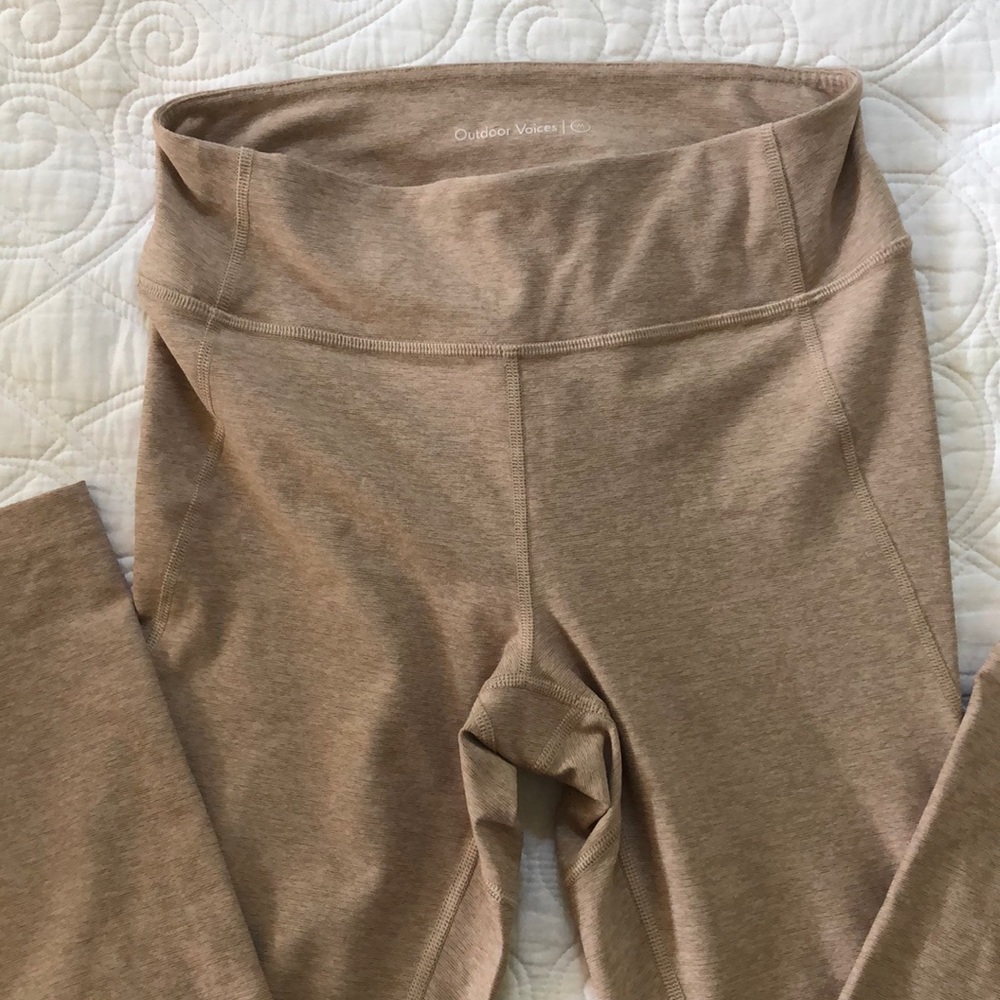 Outdoor Voices 3/4 Warmup Leggings